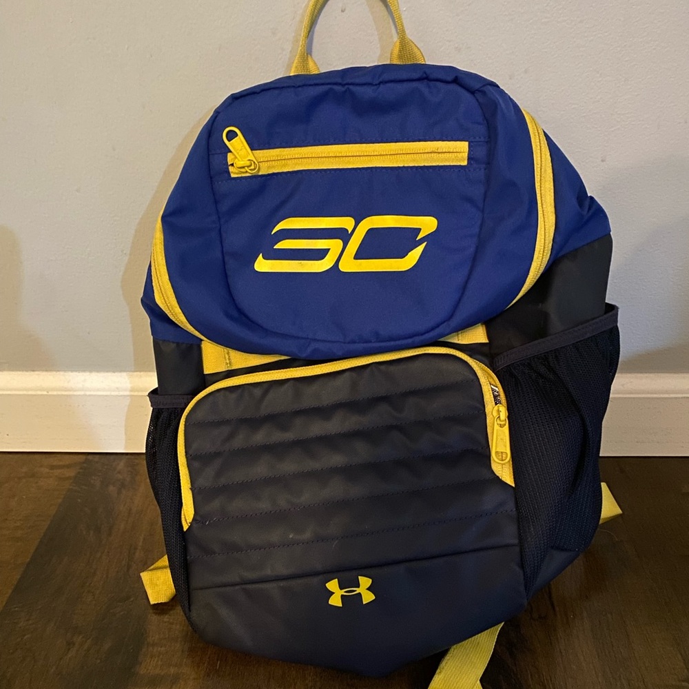 Like new youth Steph Curry Fry SC30  backpack by Under Armour